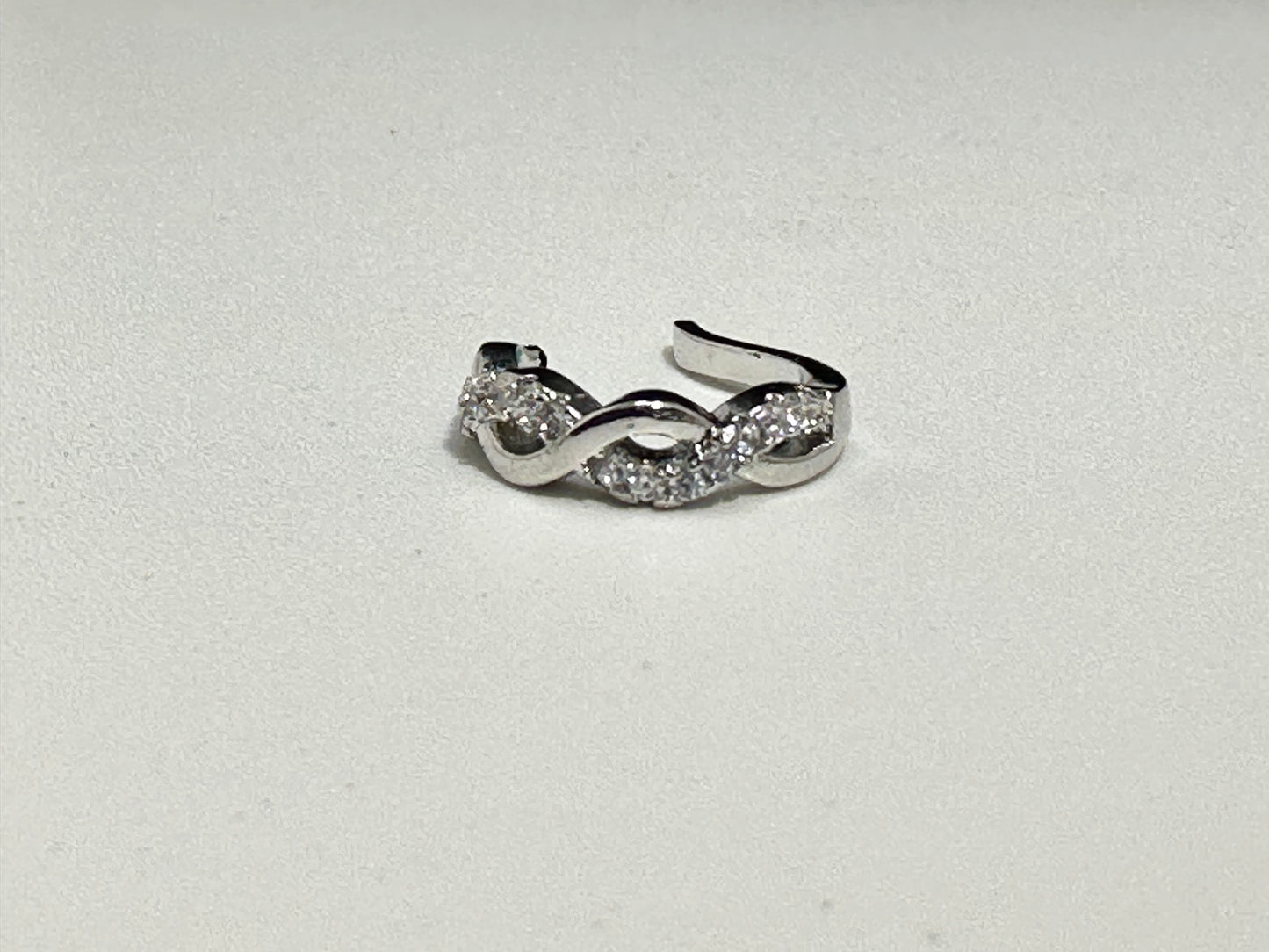 Ear Cuff, Silvery, E21