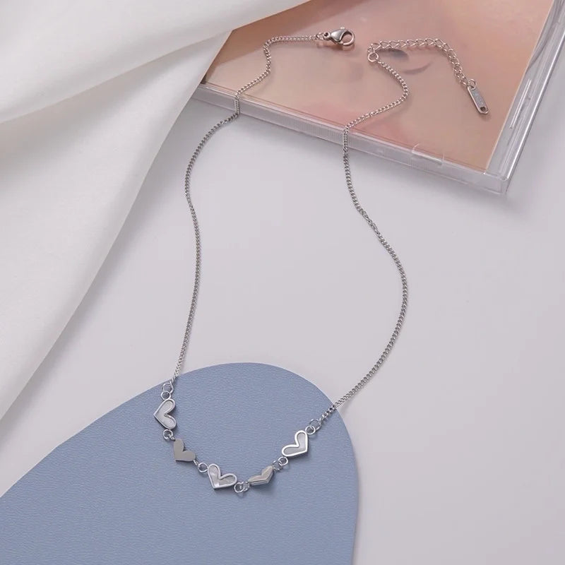 Elegant Lady Heart Shape Necklace