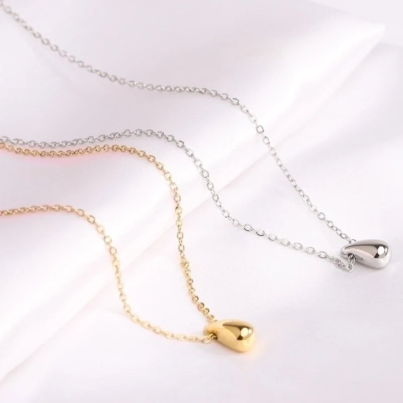Tear Drop Necklace, Silver