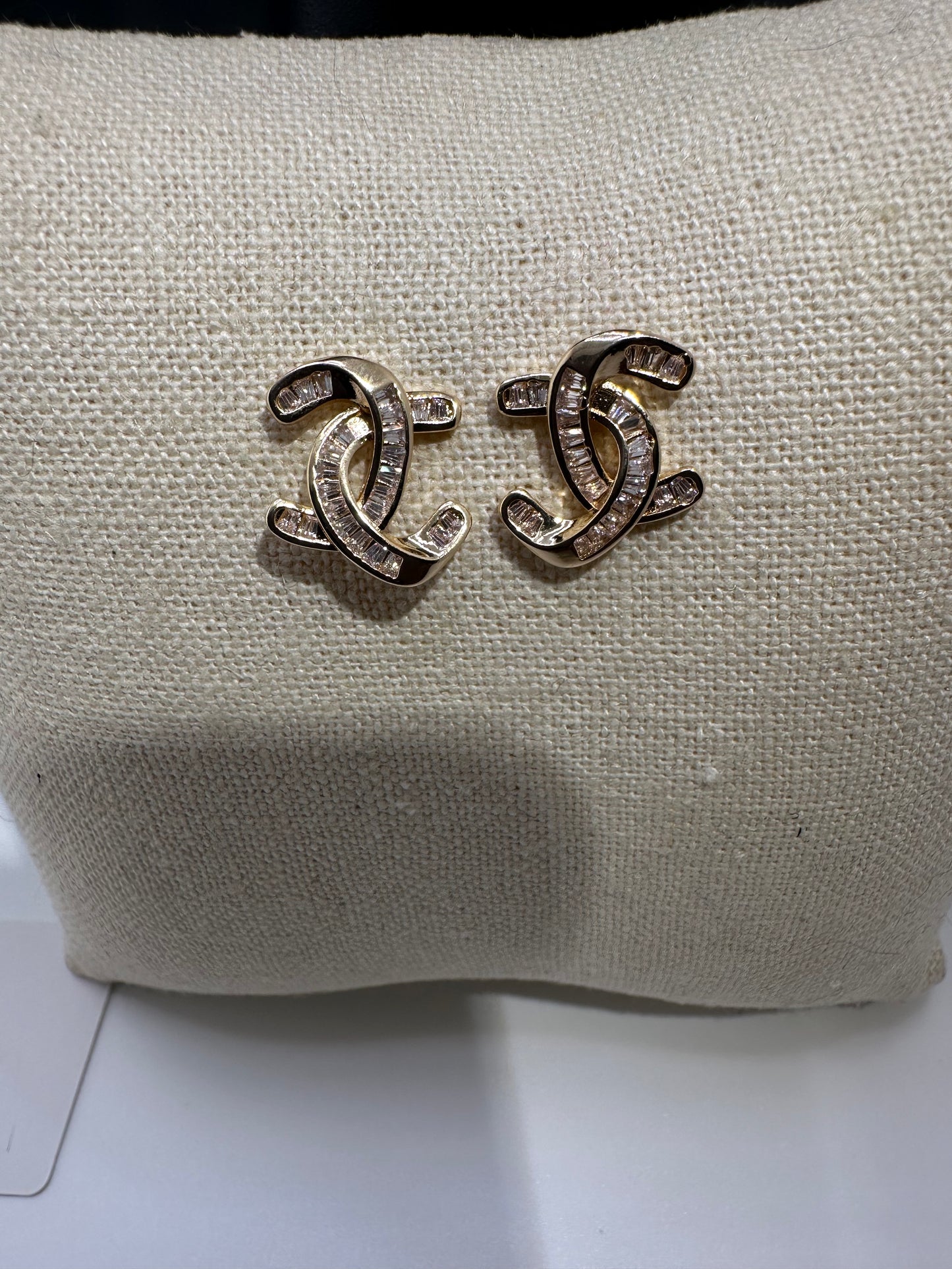 Double C, Gold