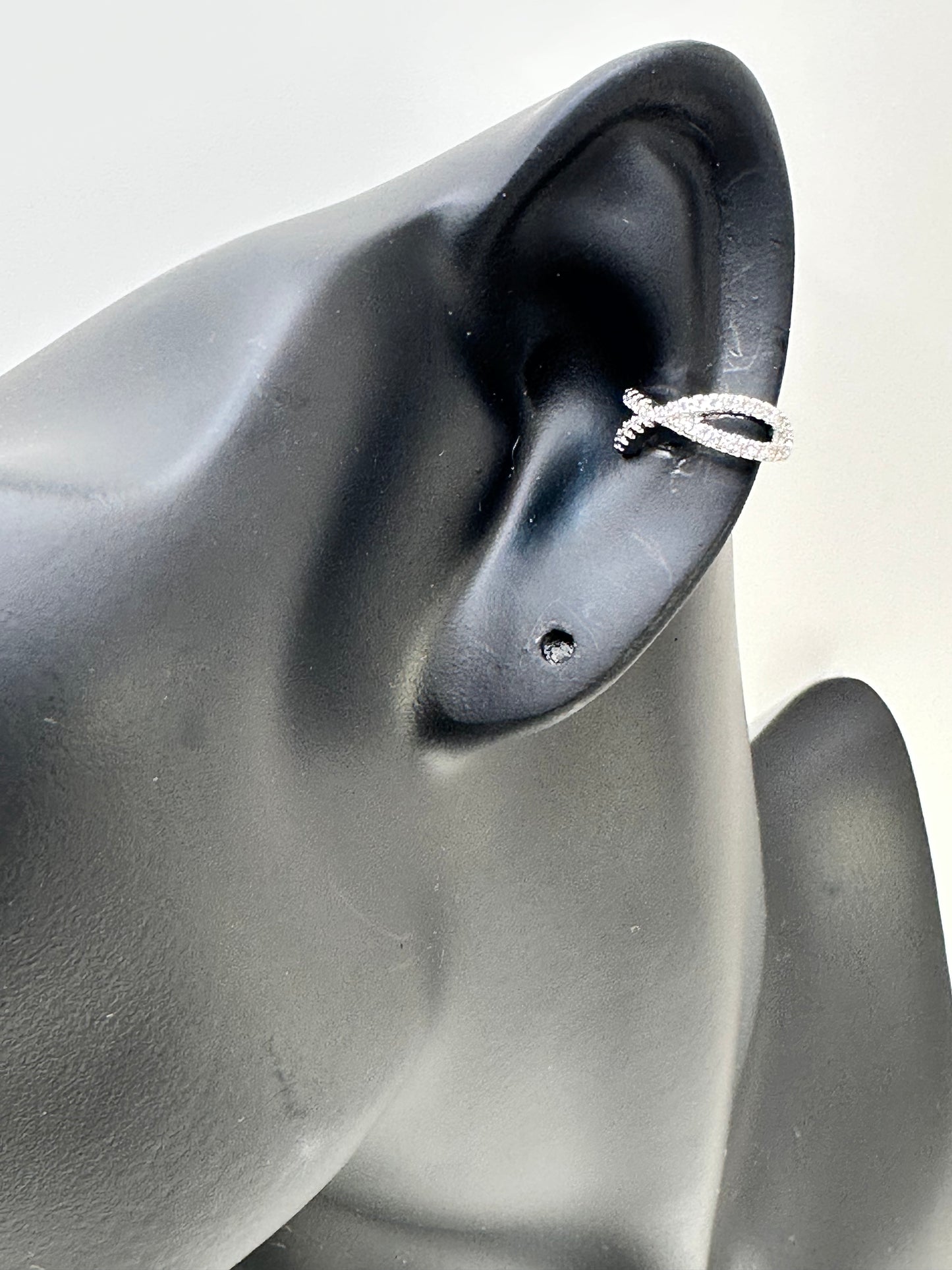 Ear Cuff, Silvery, E15