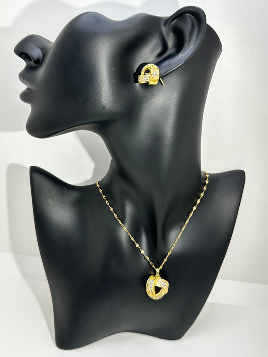 Knotted Necklace Set